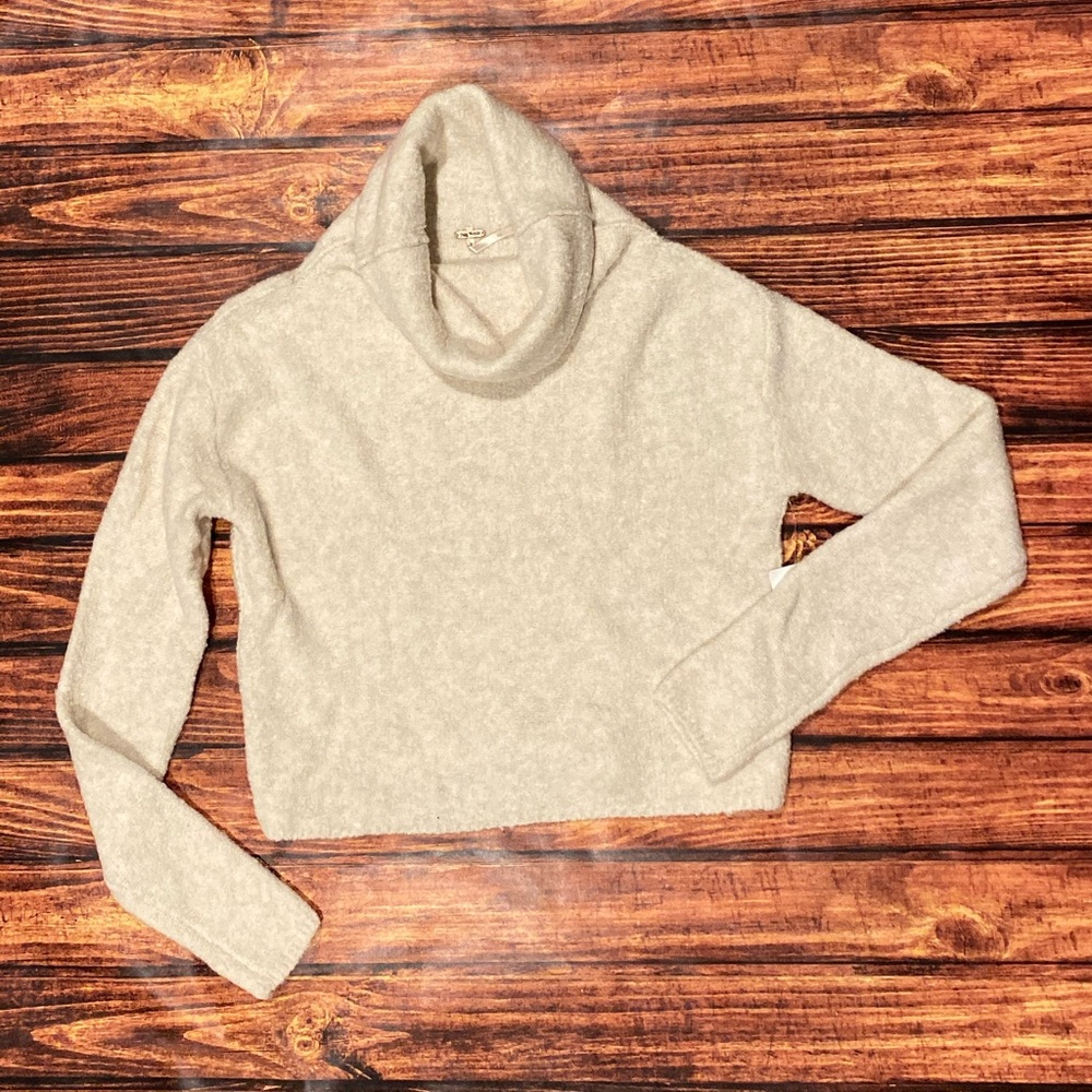 NWT Free People Stormy Fuzzy Cowl Neck Pullover - Picture 5 of 5